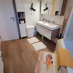 Apartamento Omi's Nest, Fuer Klein Und Gross Oberburen