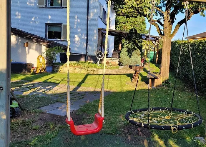 Omi's Nest, Fuer Klein Und Gross Appartement Oberburen