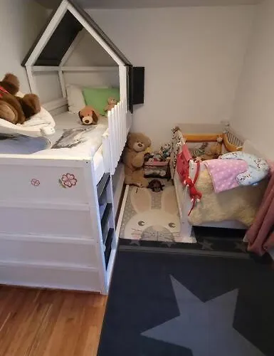 Appartement Omi's Nest, Fuer Klein Und Gross Oberburen