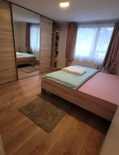 Appartement Omi's Nest, Fuer Klein Und Gross *